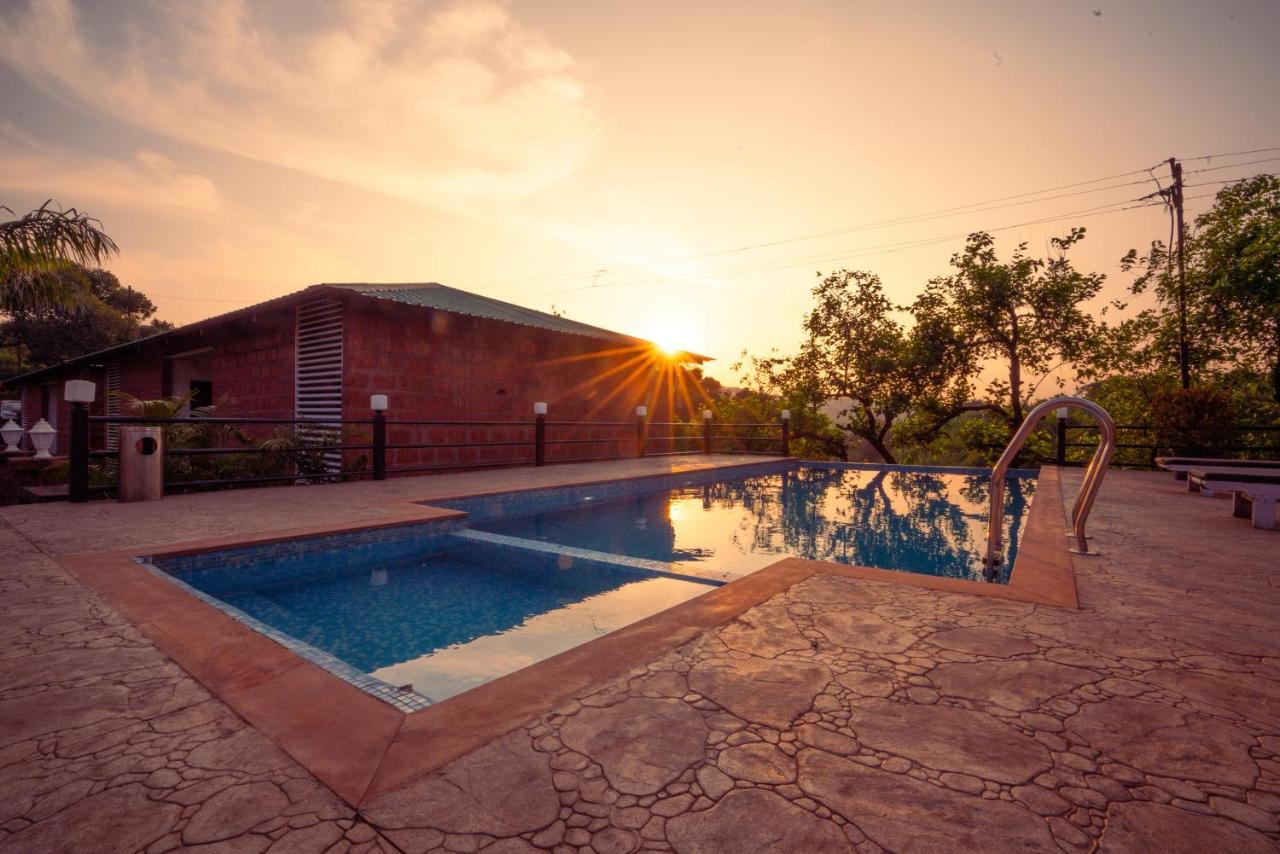 Mahābaleshwar La Serene Resort And Spa מראה חיצוני תמונה